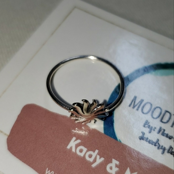 Sterling Silver Tribal Ring, size 7 - Picture 3 of 6